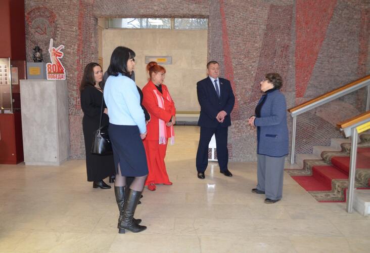 Экскурсия для участников форума "Найди себя в Псковской области"