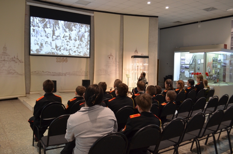 Музейный урок "Герои, повторившие подвиг А.М.Матросова на Псковской земле"